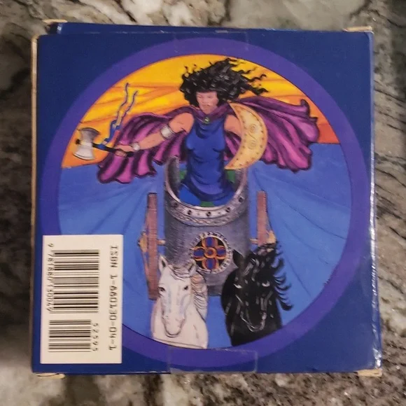 Daughters Of The Moon Tarot Deck Round Cards Complete Deck. *RARE* - Picture 3 of 5